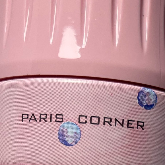 Viral Paris Corner Marshmallow Blush 6.67 fl oz NWT and HTF ** - Picture 2 of 3